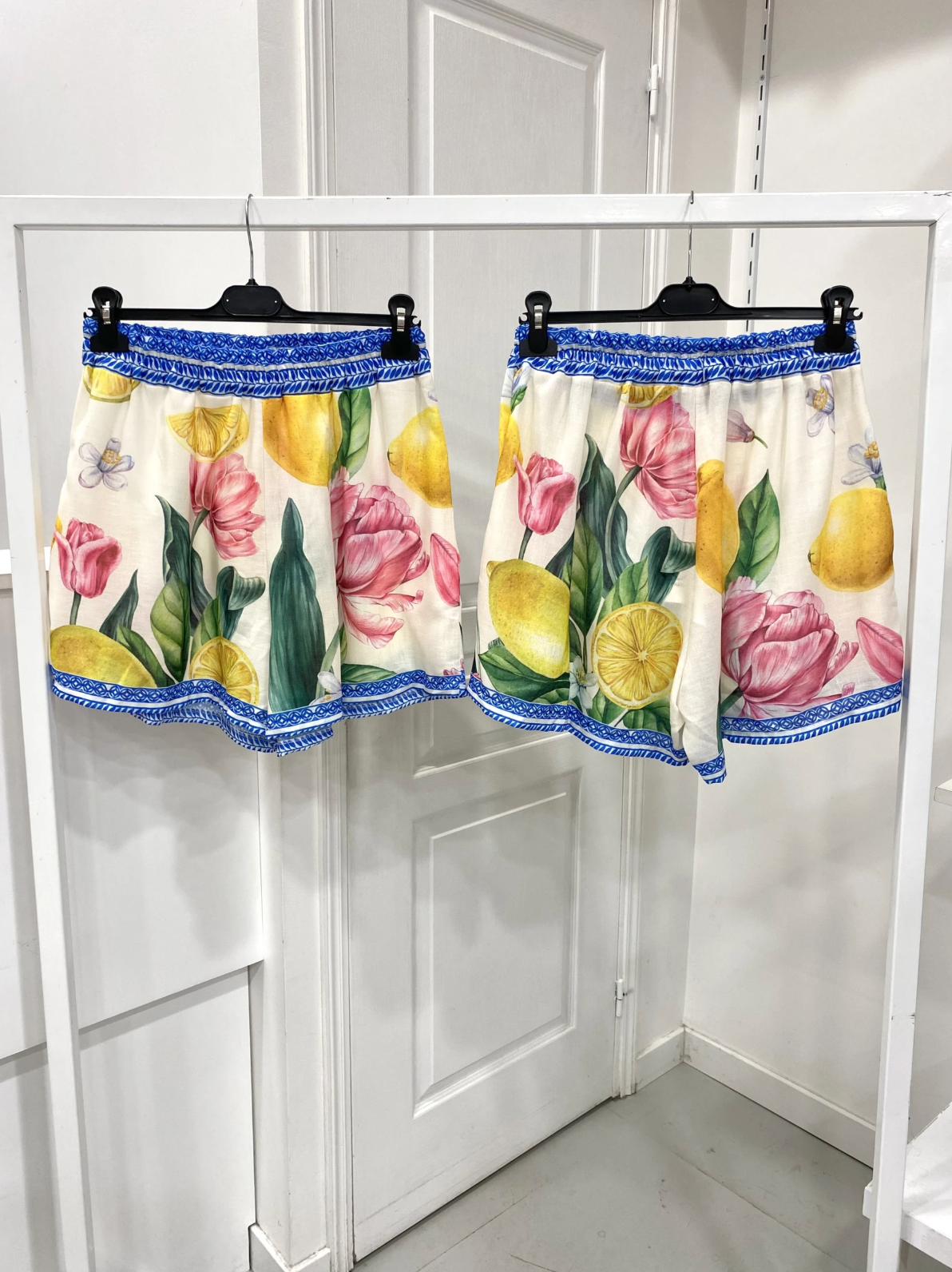 Short fleurs et agrumes